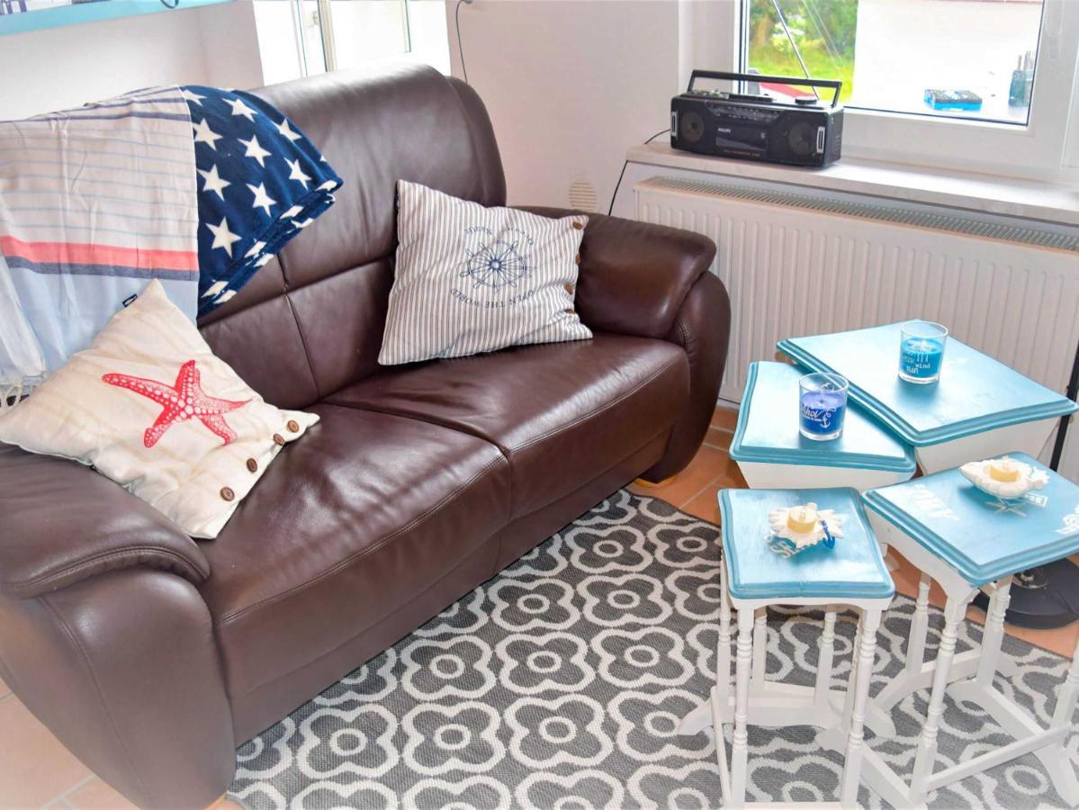 Bungalow Am Sund Stahlbrode エクステリア 写真